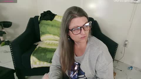 Nicole  Allen online show from 12.05.24