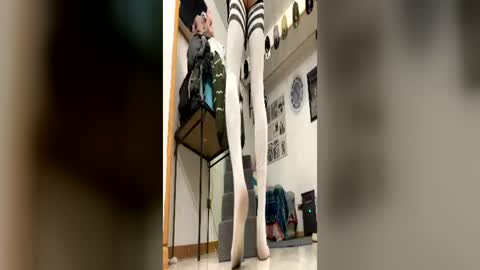 Snapshot of jjuarez722 chatting on 06.14.26 Bubble Butt Bae online show from 06.14.26