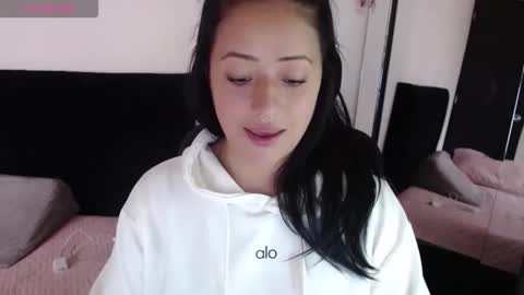 Julieta online show from 10.23.25