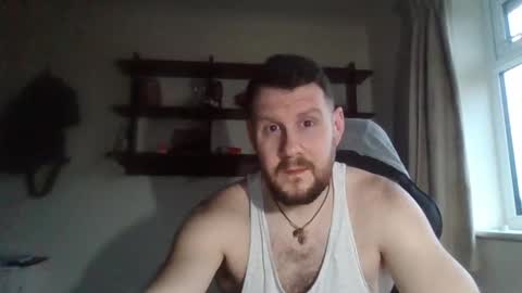 Snapshot of jmakk99 chatting on 02.12.25 jmakk99 online show from 02.12.25