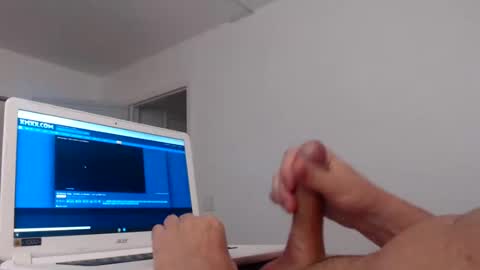 Snapshot of jmc75 chatting on 02.05.25 jmc75 online show from 02.05.25