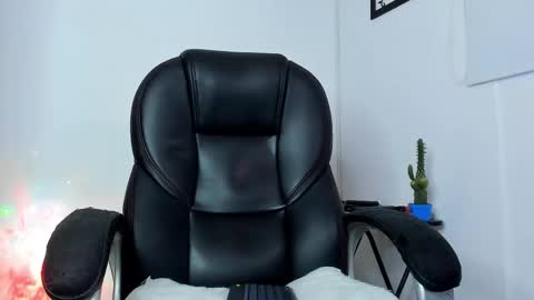 IGJmortton online show from 11.01.25