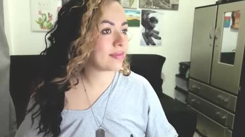 Snapshot of joan_allen chatting on 04.26.26 Johana online show from 04.26.26