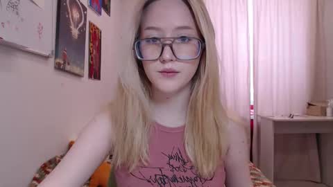 joan_kiss online show from 02.07.26