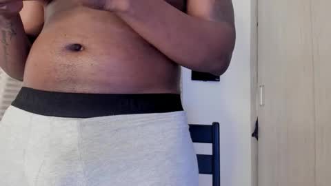 JOAN SAENZ online show from 01.14.26