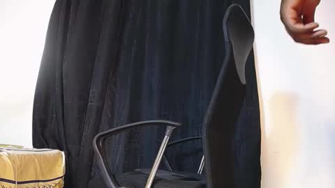 Snapshot of joan_silva chatting on 11.28.25 joan_silva online show from 11.28.25