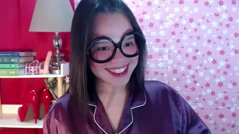 Joana online show from 10.18.25