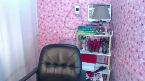 Joana online show from 12.20.25