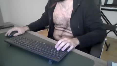 joaodias_18 online show from 11.18.25