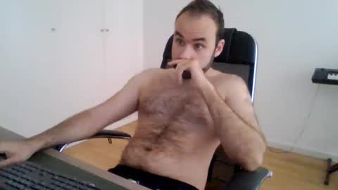 Snapshot of joaodias_18 chatting on 05.25.26 joaodias_18 online show from 05.25.26
