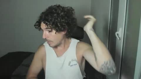 Snapshot of joaquin420_hot chatting on 04.19.26 joaquin420_hot online show from 04.19.26