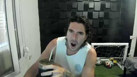 Snapshot of joaquin420_hot chatting on 06.28.26 joaquin420_hot online show from 06.28.26