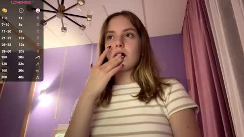 Lina online show from 10.17.25