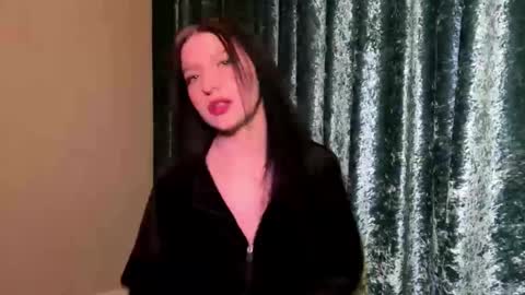 Snapshot of jodycunard chatting on 03.12.26 Sarah online show from 03.12.26