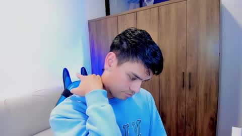 Snapshot of joe_jhonson chatting on 02.22.25 joe jhonson online show from 02.22.25