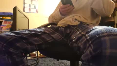 Snapshot of joeblow2481 chatting on 11.02.25 joeblow2481 online show from 11.02.25