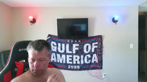 Snapshot of joejoe__ chatting on 02.01.26 joejoe__ online show from 02.01.26