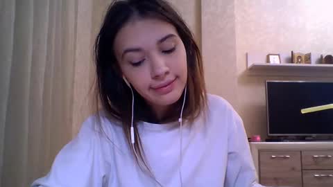 Jennifer online show from 10.28.25