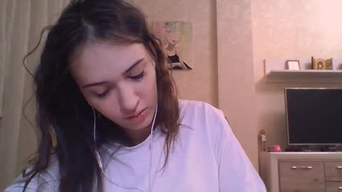 Jennifer online show from 11.21.25