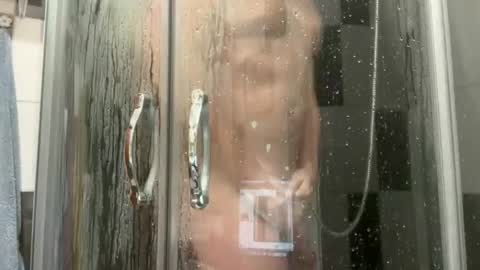 Snapshot of joeshyboy chatting on 12.22.25 joeshyboy online show from 12.22.25