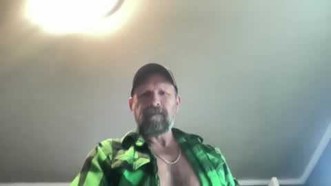 Snapshot of joestros chatting on 03.31.26 joestros online show from 03.31.26
