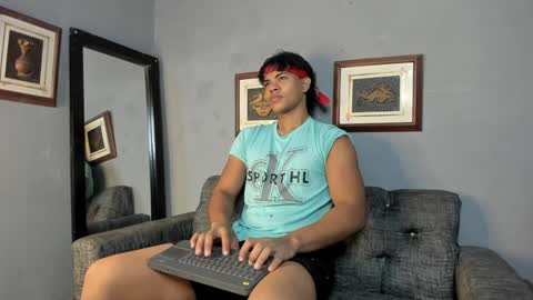 Snapshot of johan_beley_7k chatting on 12.22.24 Johan Beley online show from 12.22.24