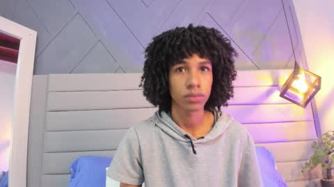 Johan  online show from 11.05.25