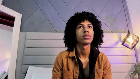 Johan  online show from 11.06.25