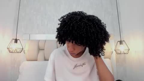 Snapshot of johan_gz_ chatting on 02.11.26 Johan online show from 02.11.26