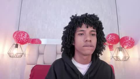 Snapshot of johan_gz_ chatting on 02.16.26 Johan online show from 02.16.26