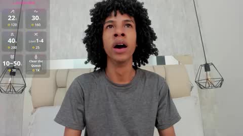 Snapshot of johan_gz_ chatting on 02.18.26 Johan online show from 02.18.26