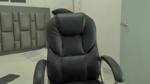 johan online show from 12.04.25