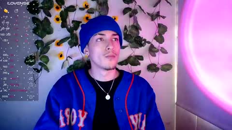 johan_parker222 online show from 09.23.25