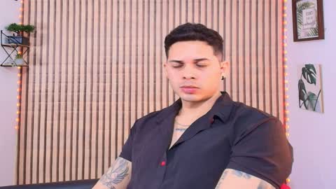 Snapshot of johan_speitzer chatting on 02.22.26 johan speitzer online show from 02.22.26