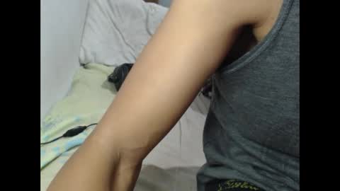 johantorres19 online show from 01.13.25