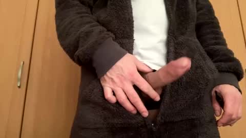 Snapshot of john06070 chatting on 01.27.25 Uk daddy online show from 01.27.25