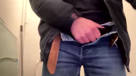 Snapshot of john06070 chatting on 03.05.25 Uk daddy online show from 03.05.25