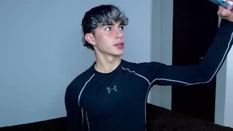 Snapshot of john_vichenso chatting on 10.23.25 John Vichenso online show from 10.23.25