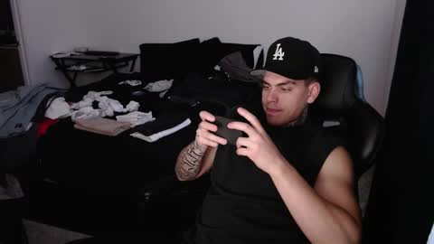 JAXX online show from 12.17.25