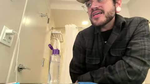 Tequilaconaguabendita online show from 01.07.26