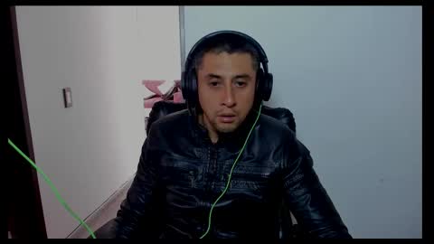 Snapshot of johnny_seens1 chatting on 12.03.25 Johnny online show from 12.03.25