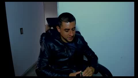 Snapshot of johnny_seens1 chatting on 12.05.25 Johnny online show from 12.05.25