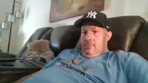 johnnycb7 online show from 10.27.25