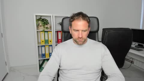 Snapshot of johnnydough82 chatting on 12.03.24 johnnydough82 online show from 12.03.24
