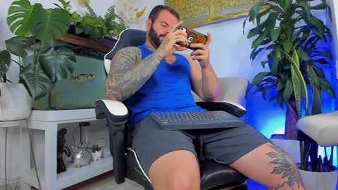 JOHNNY online show from 04.04.26