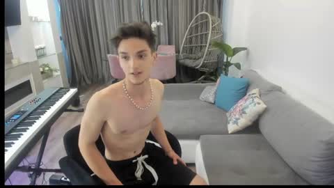 Snapshot of johnnyk8 chatting on 06.27.26 Johnny k. online show from 06.27.26