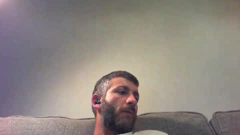 Snapshot of johnnypoly chatting on 11.06.25 bigboy online show from 11.06.25