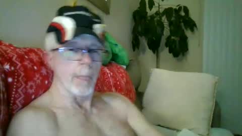 johnnyrocket12345678 online show from 12.28.24