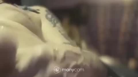 Snapshot of johnnyshung1 chatting on 01.10.25 johnnyshung1 online show from 01.10.25