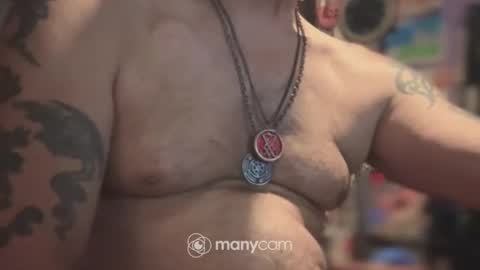 Snapshot of johnnyshung1 chatting on 02.02.25 johnnyshung1 online show from 02.02.25